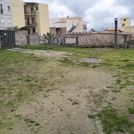 Nel Parcheggio Cutrupi * Reggio di Calabria
