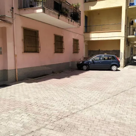 Nel Parcheggio Cutrupi