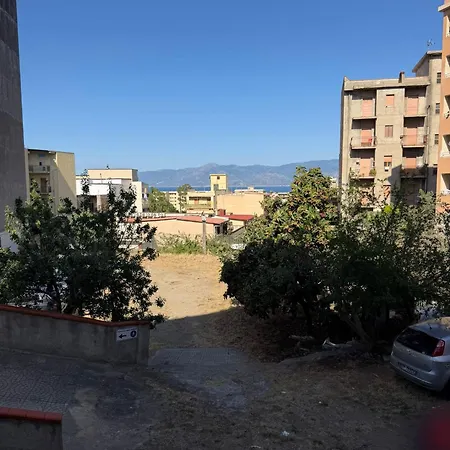 Nel Parcheggio Cutrupi